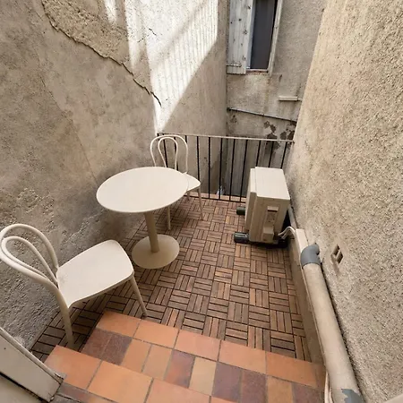 Charming 1-bedroom With Terrace In The Heart Of Perpignan